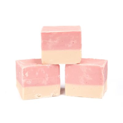 Luxury Drummerstick Fudge Cubes 100g
